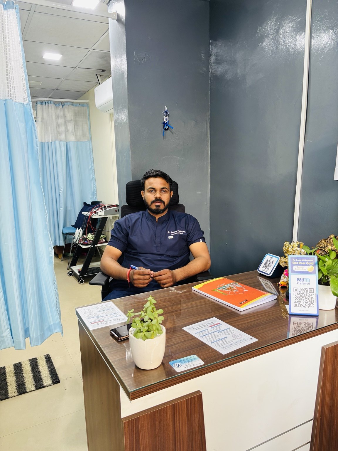Physiotherapy treatment session